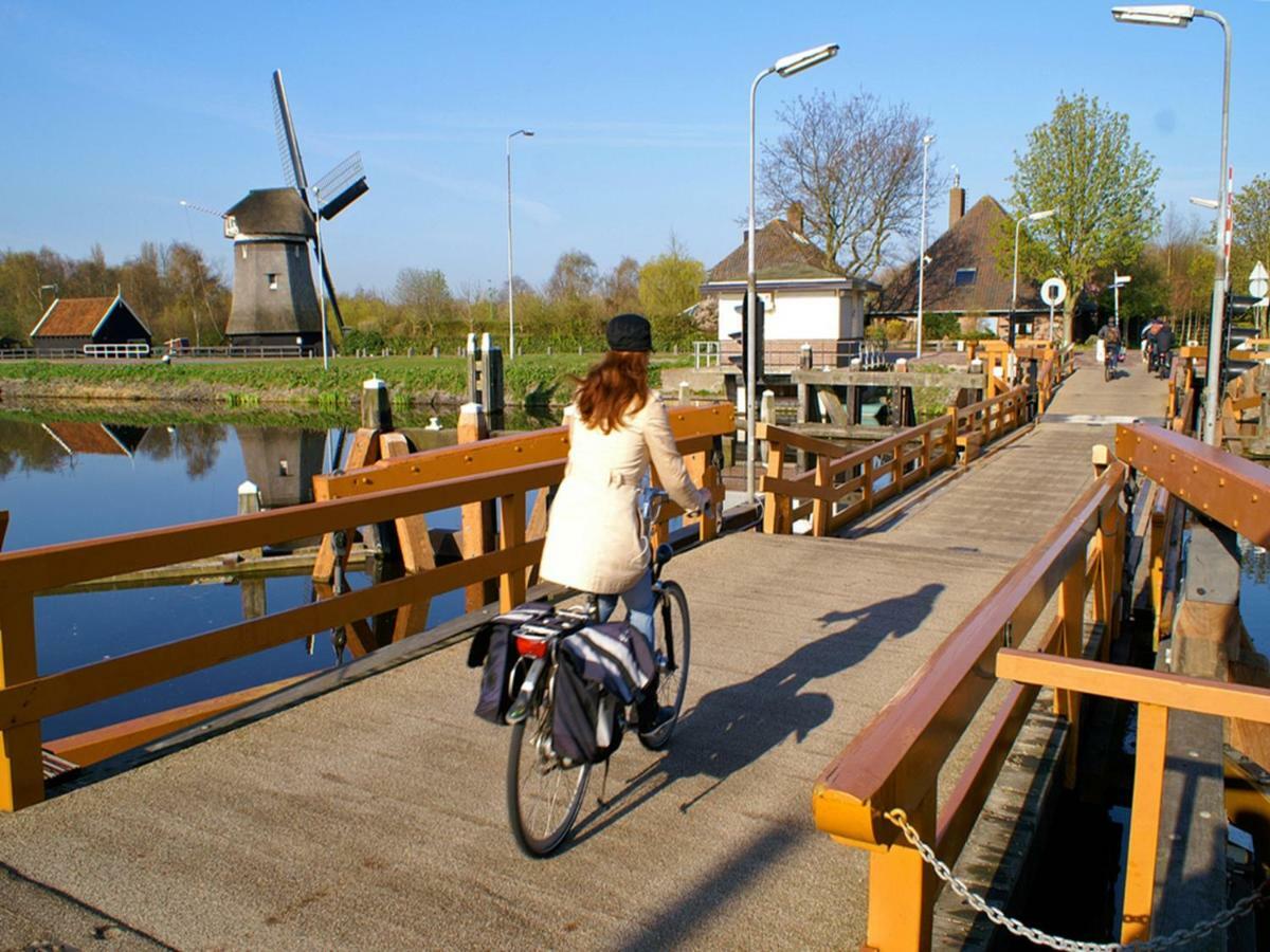Holiday Home Canal View Alkmaar Eksteriør billede